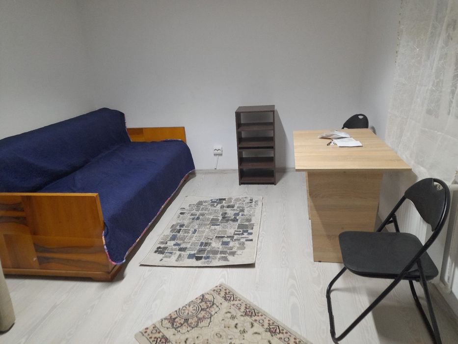 Vand spatiu comercial in zona centrala