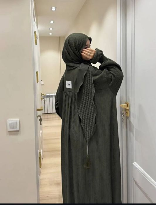 Платье с платком в комплекте Хиджап