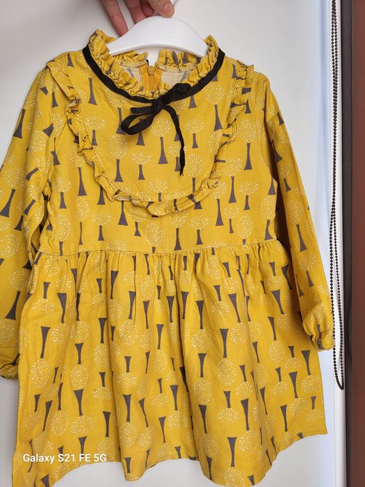 Продаются вещи на девочку