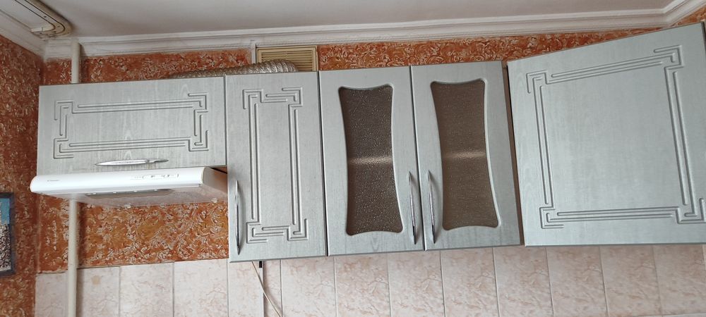 Продам кухонный гарнитур