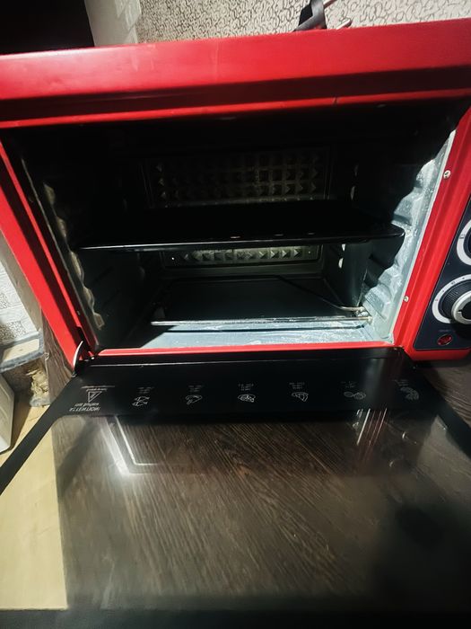 Продам печь духовку