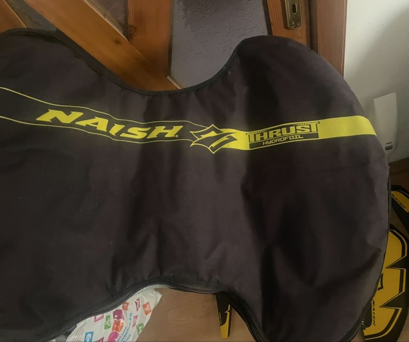 Vand foil naish kite, wing, surf