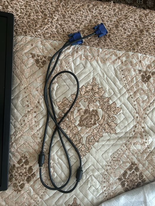 Монтор LG 20M38A-B