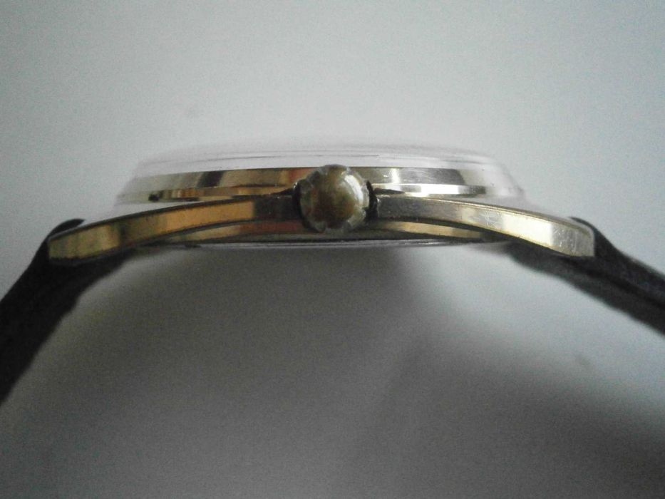 ВОСТОК кал. 2409 - командирската машина! СССР, Au 20, каса 35,5мм!