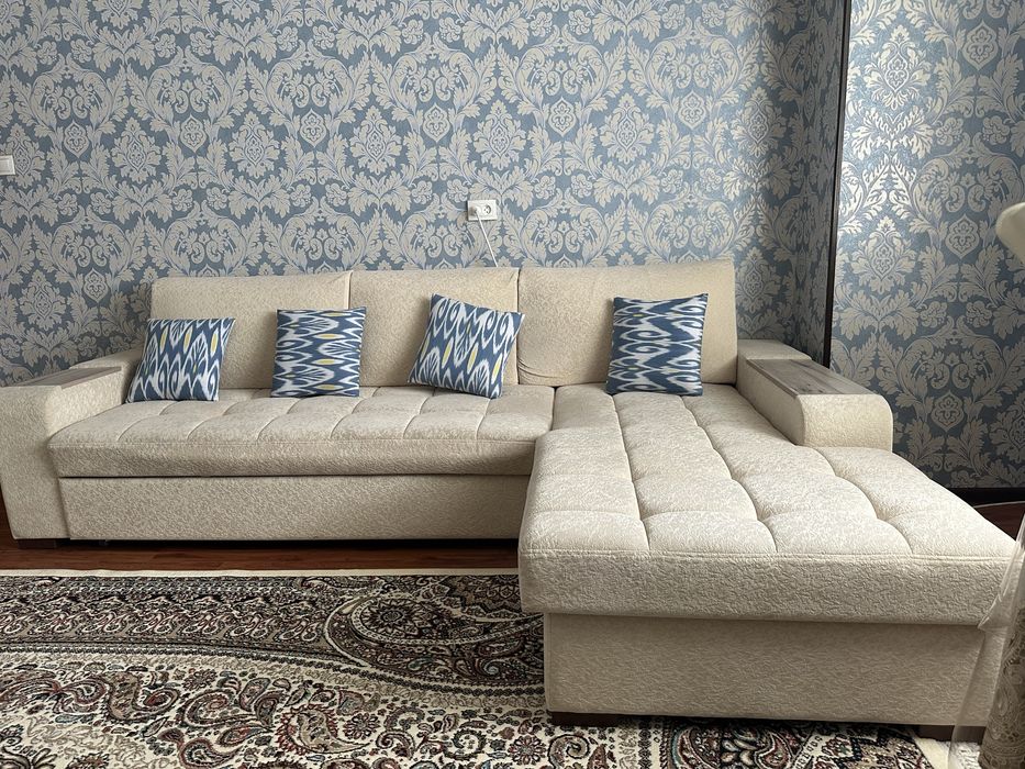 Мягкий раскладной угловой диван размер 3 м на 2 м