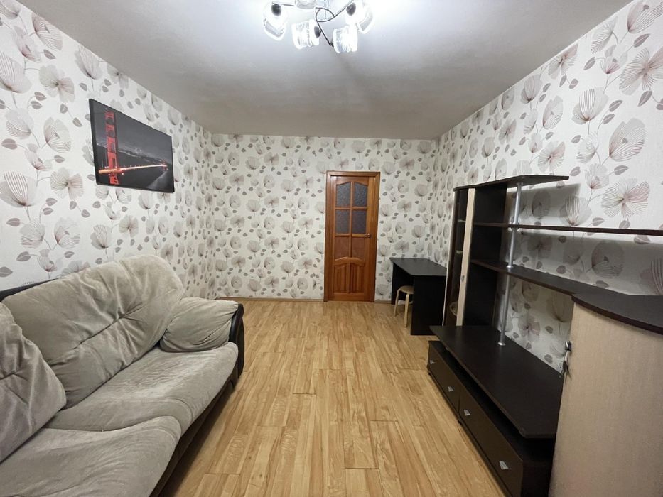 Сдам 1 комнатную надолгисрок