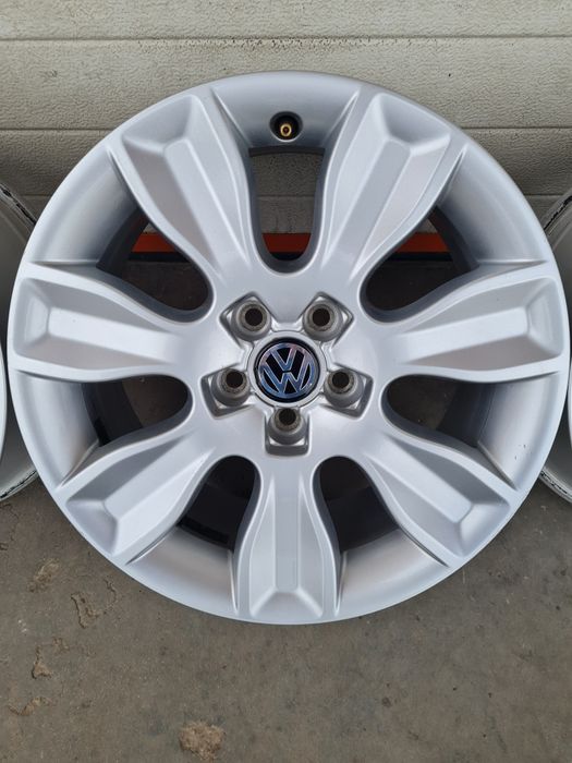 Оригинални джанти за ФОЛКСВАГЕН VW AUDI SEAT SKODA R16 5x100 ET34 7J