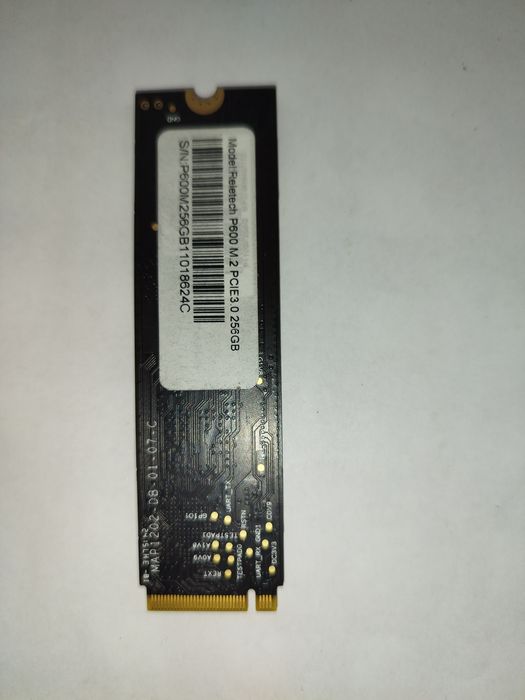 256 GB SSD  NVMe