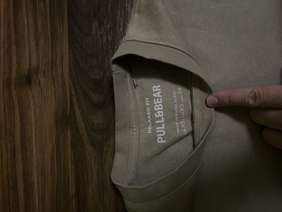 Tricou Pull&Bear Crem