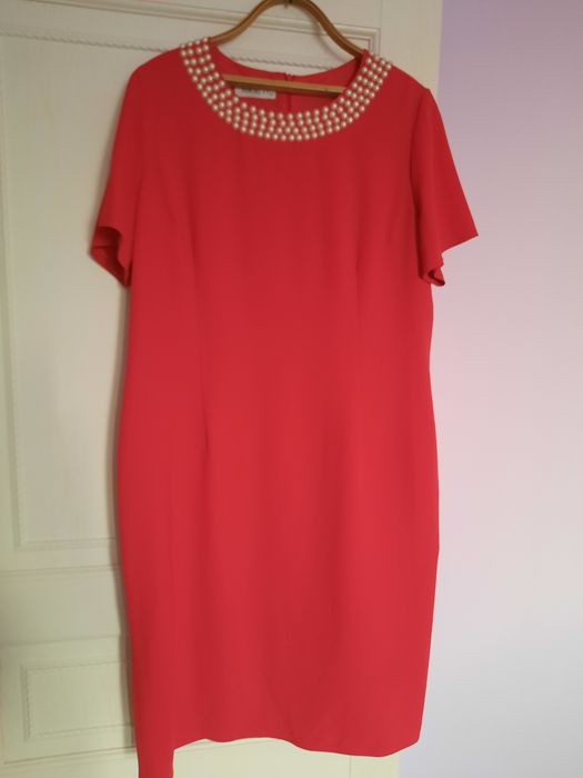 Продам платья 52-54 размера