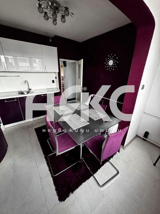 Дава се под наем Тристаен апартамент в София, Младост 4 - 92 кв.м за 224381.13 € - Снимка #1