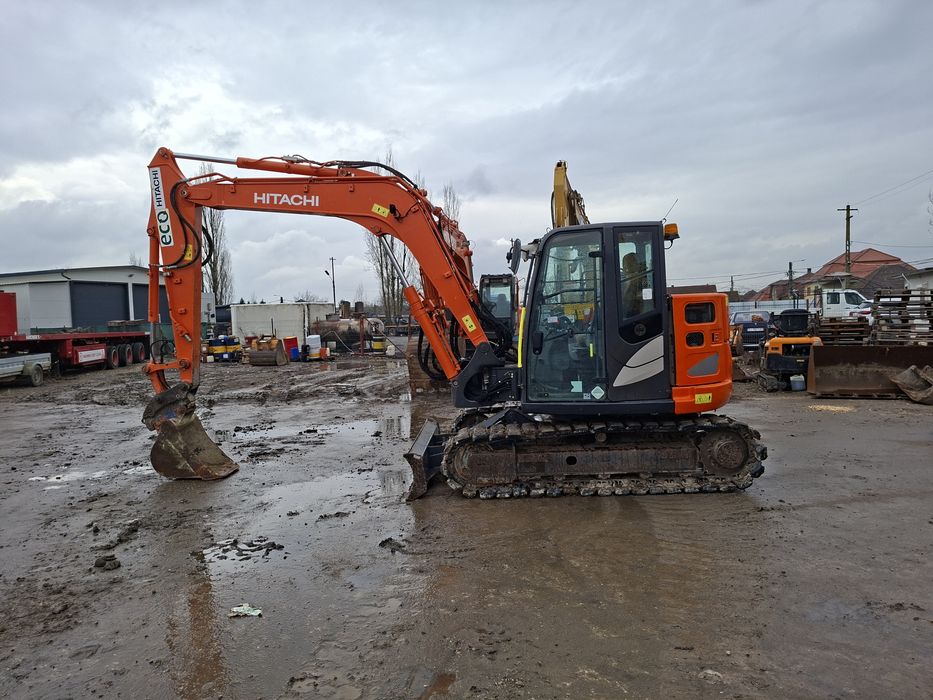 excavator hitachi 85 second hand si noi de vanzare • Anunturi • OLX.ro