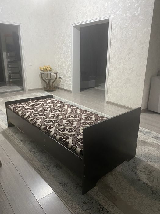 Продам срочно кровать