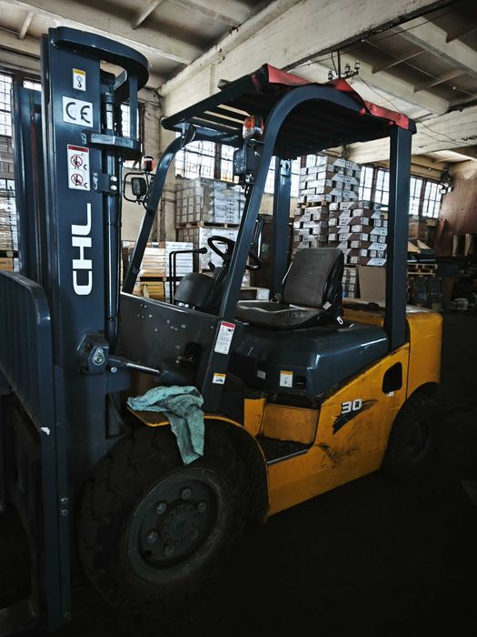 Погрузчик кара 3 тонны