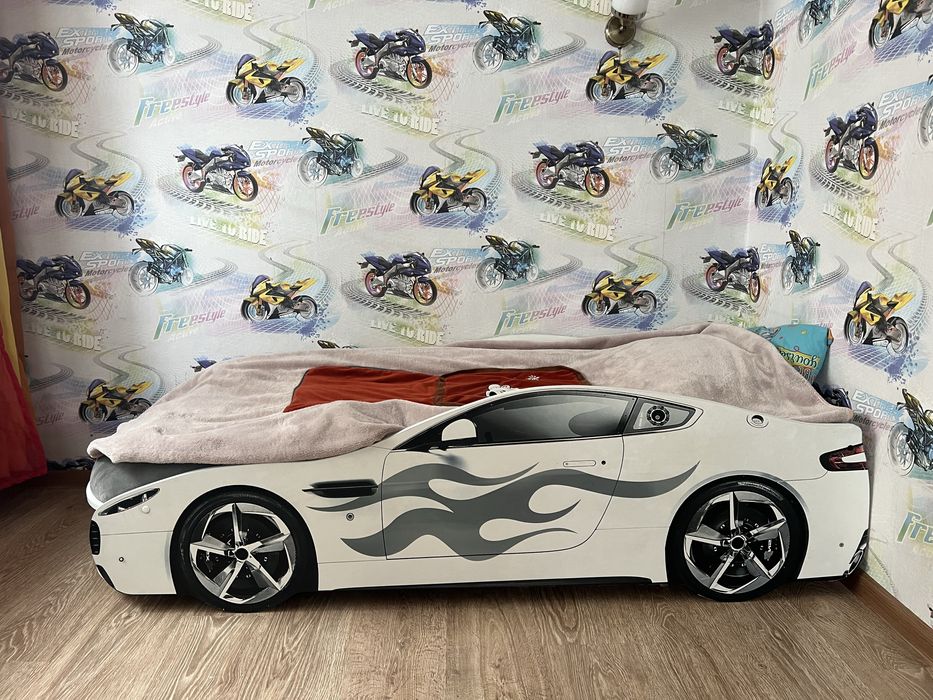 Продам детскую кровать