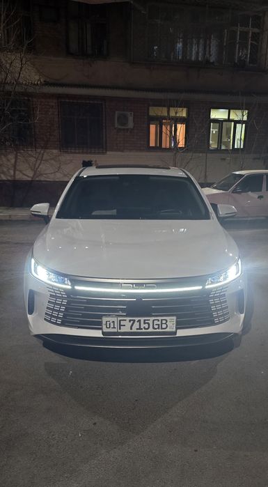 Опытный водитель с личным авто.