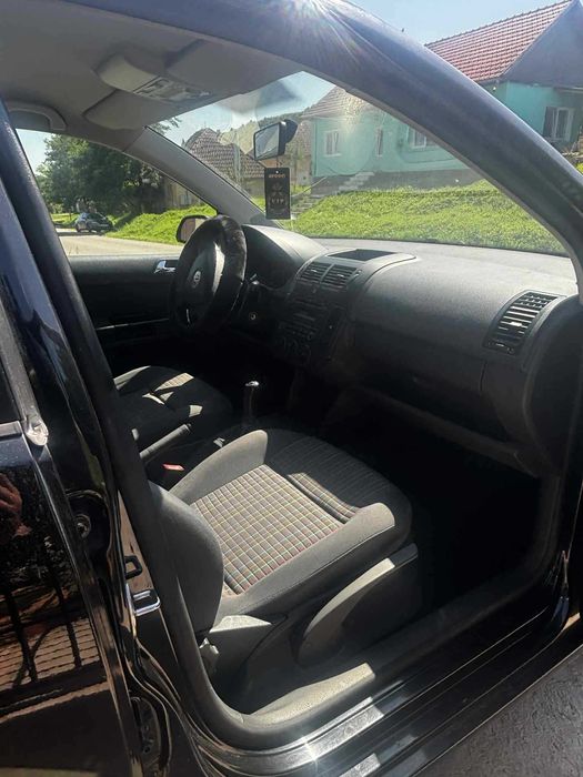 volkswagen polo 1.4 benzină