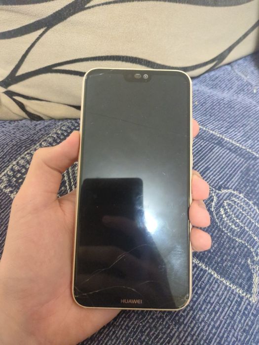 Huawei p20 lite телефон