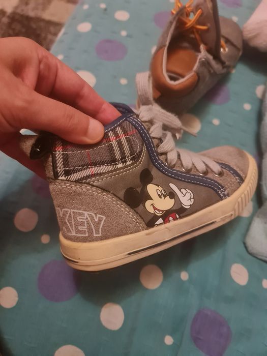 Adidasi disney marimi in foto