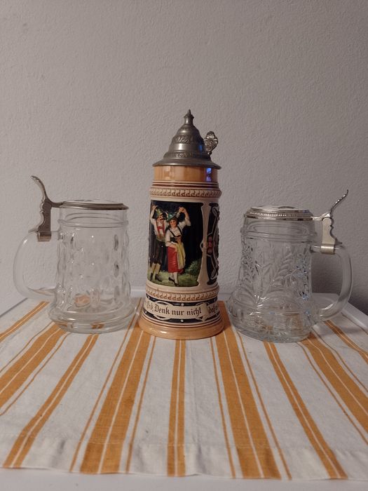 Halbe de bere cu capac