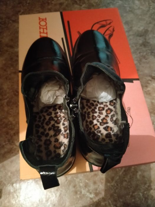 Демисезонные полусапожки на девочку