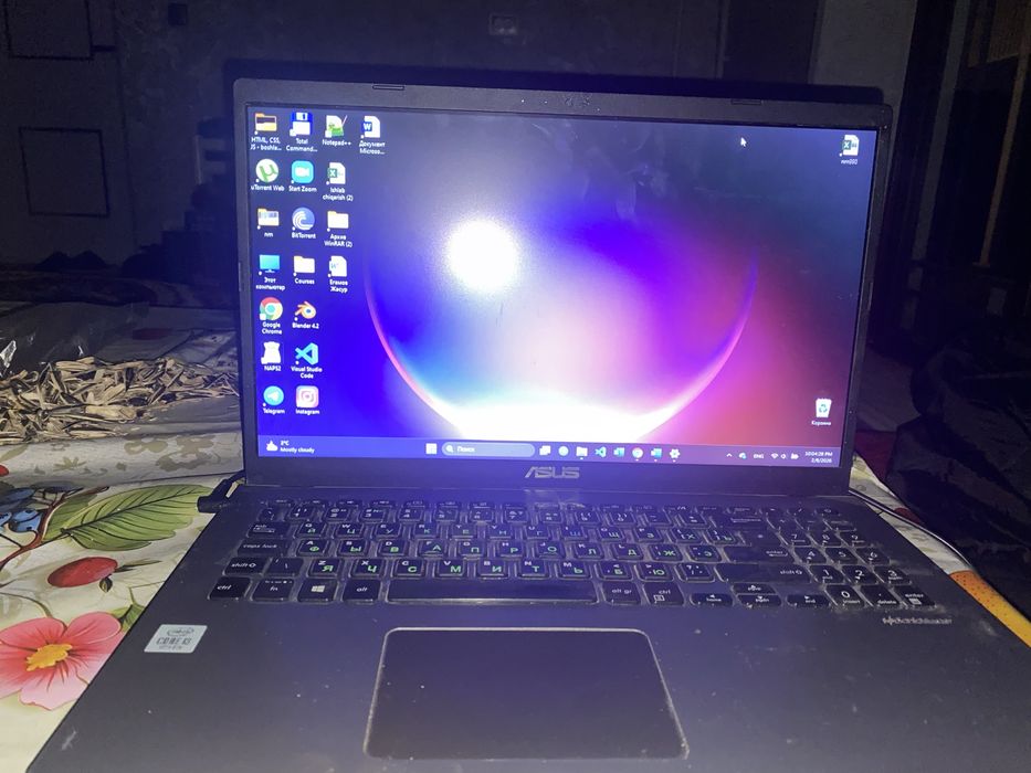 Asus i3-1005G1 / 8 GB RAM / SSD