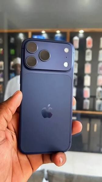 iPhone 17 pro 512 gb EAC