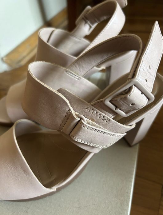 Босоножки Clarks