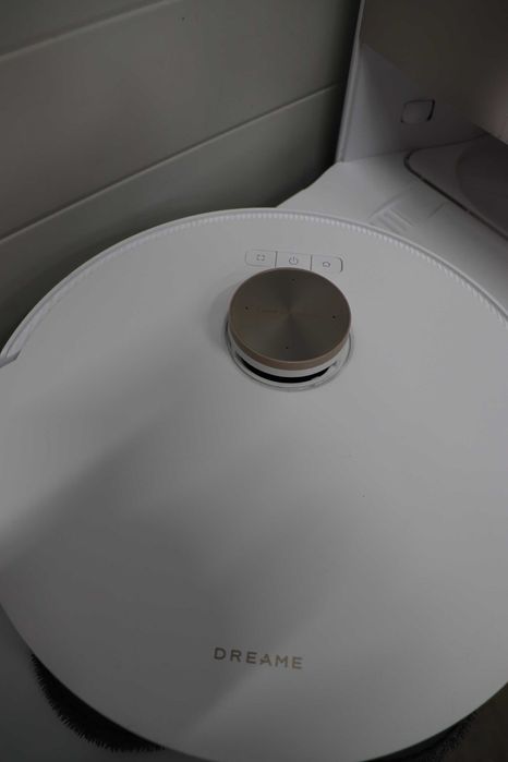 Прахосмукачка робот Dreame L20 Ultra, авт. почистване/сушене/зареждане