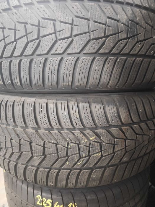 2бр.зимни гуми 255/50/19 Hankook