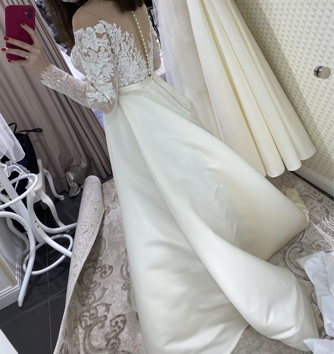 Продам свадебное платье