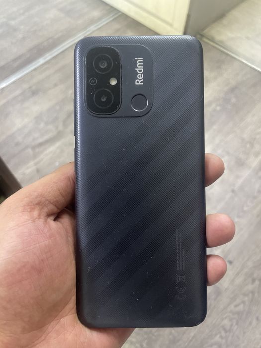 Redmi 12C telefoni sotiladi