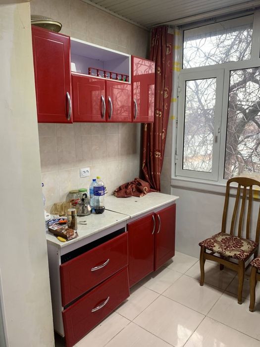 Продаю квартиру,срочно