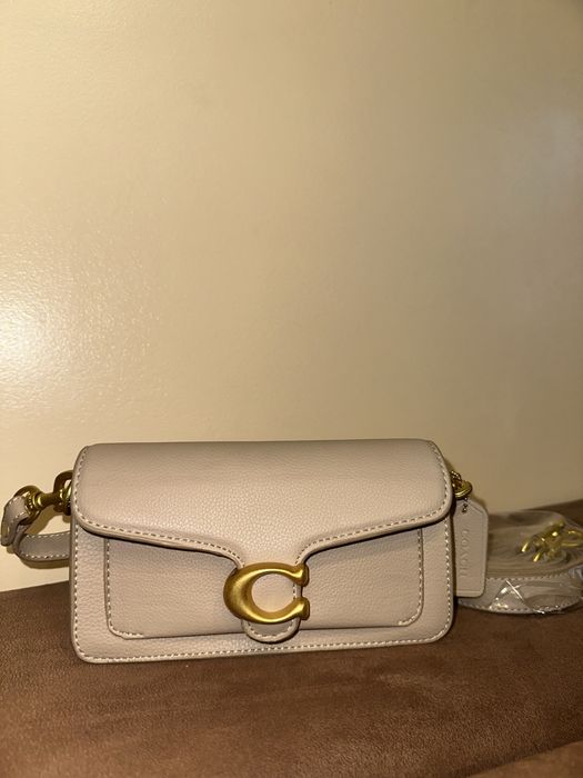 geanta de umar coach