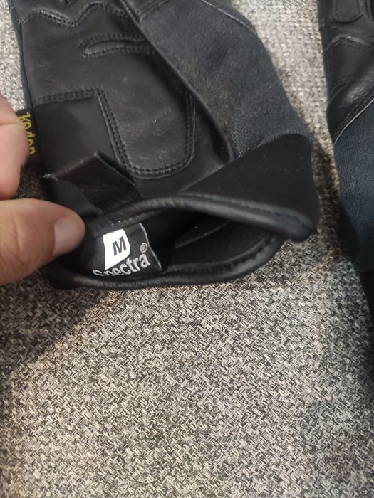 Manusi Tactice  Militare