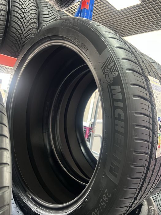 Мишлен Michelin Shina Balon Pilot Sport All Season 4 285/40 R23