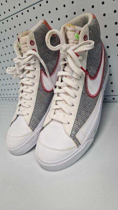Оригинални мъжки маратонки- Nike Blazer Mid 77