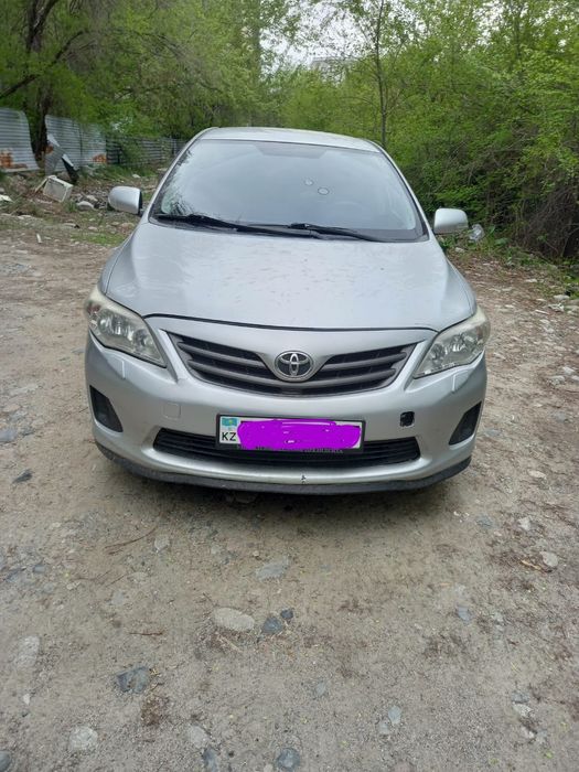 Продам машину 2012 года