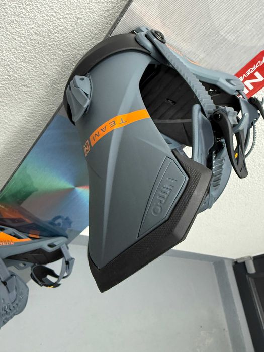 placa noua snowboard nitro cinema L159cm