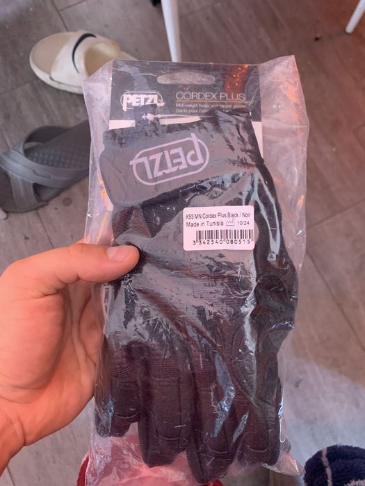 Перчатки Petzl Corax plus