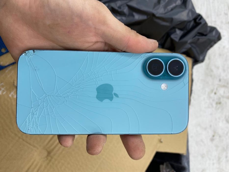 Айфон 16 128гб 88%