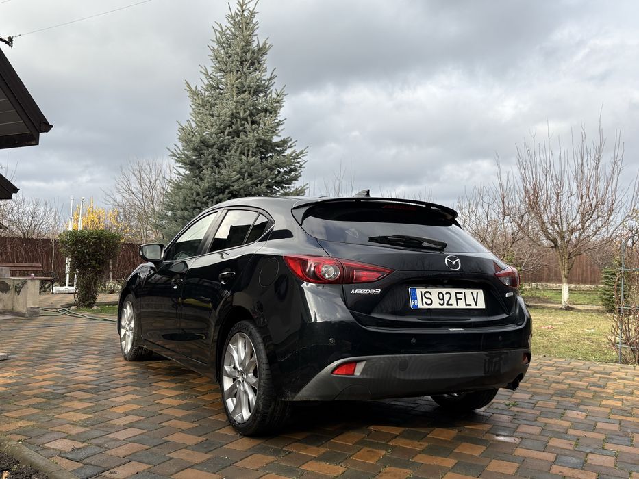 MAZDA 3 2017 — imagine 3