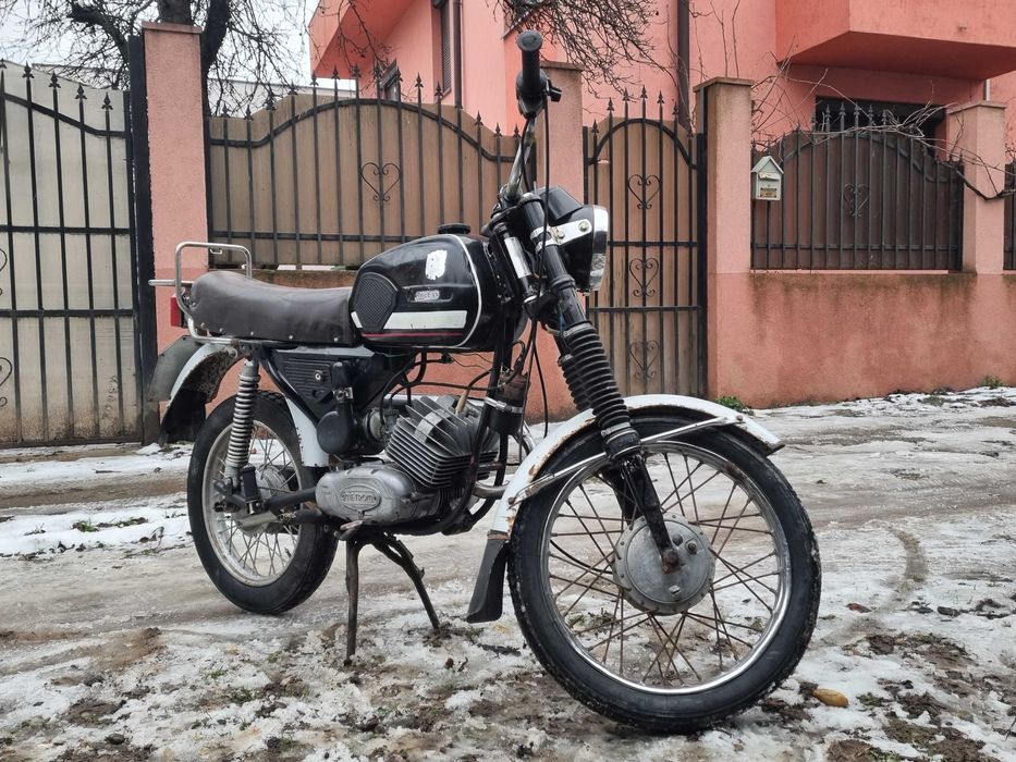 Motoreta Mobra Hoinar Comunista 1964