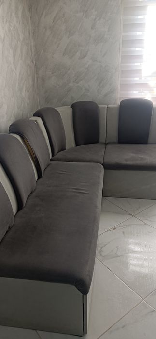 Продавам кухненски ъглаво канипе