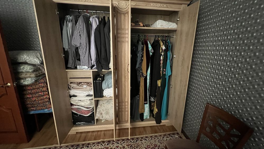 Спальный гарнитур