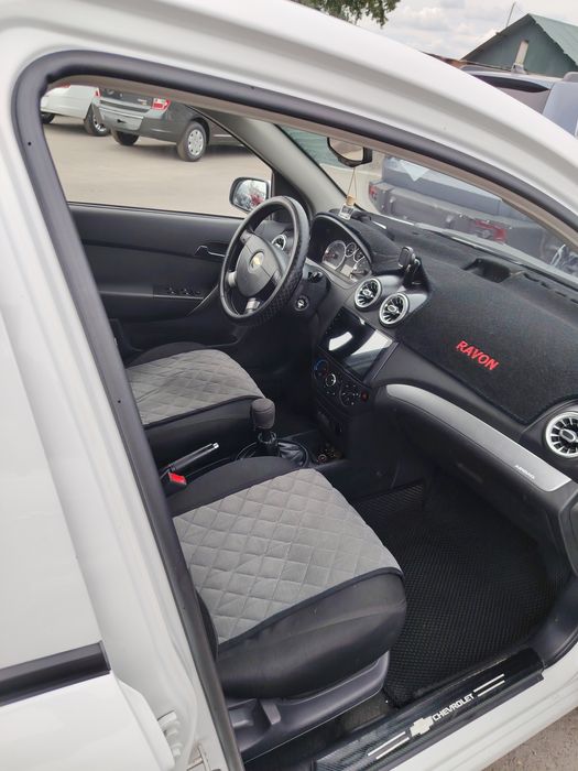 Продам шевроле нексия