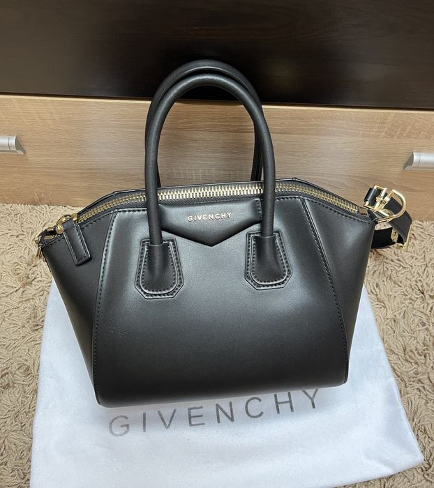 Дамска чанта Givenchy