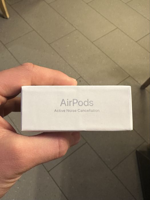 AirPods 4 gen - фабрично запечатани