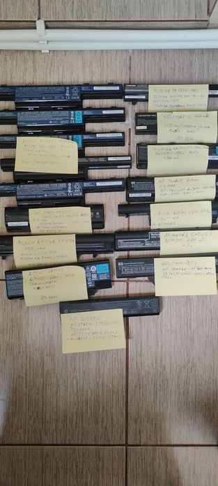 Bateri diferite laptopuri