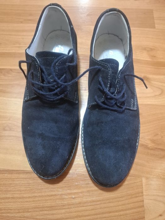 Pantofi barbat din piele intoarsa,potriviti pentru banchet sau ocazii speciale